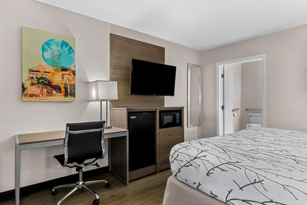 Best Western Starke Room photo